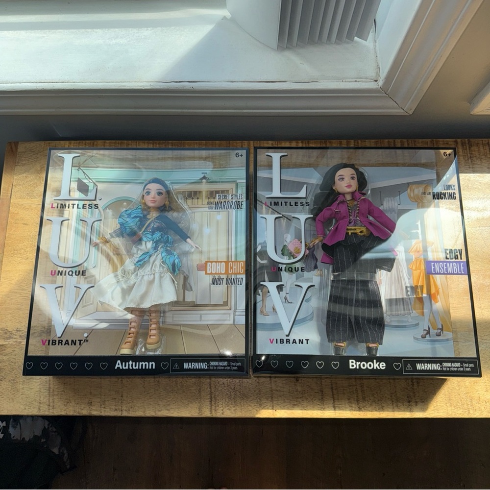 L.U.V. Limitless Unique Vibrant Dolls Set - Autumn and Brooke